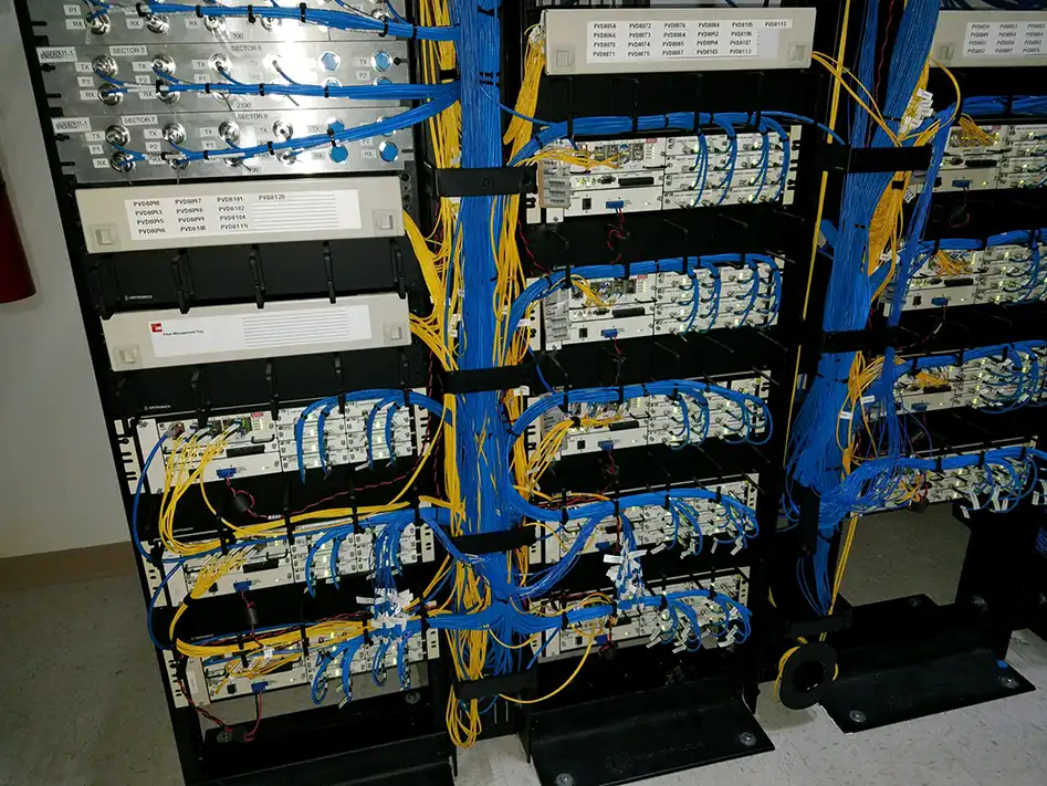 Fiber to DAS interface installation